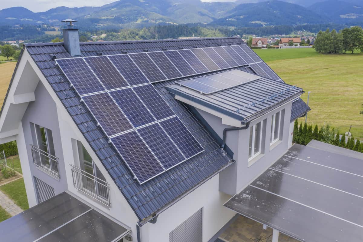 Which Solar Inverter Is Best for Home Use