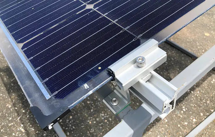 How do bifacial solar panels work?